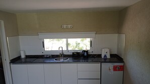 Panoramic Cabin | Private kitchen