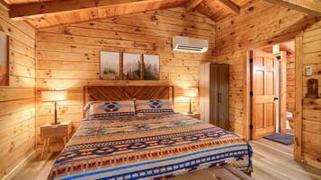 1 bedroom, bed sheets
