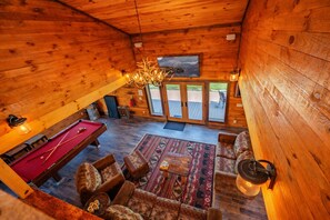 Spielezimmer