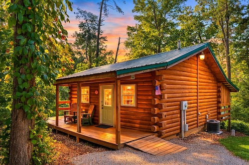 Yesteryear: Handicap Accessible cabin in Hocking