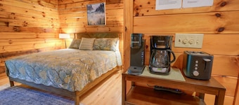 Yesteryear: Handicap Accessible cabin in Hocking