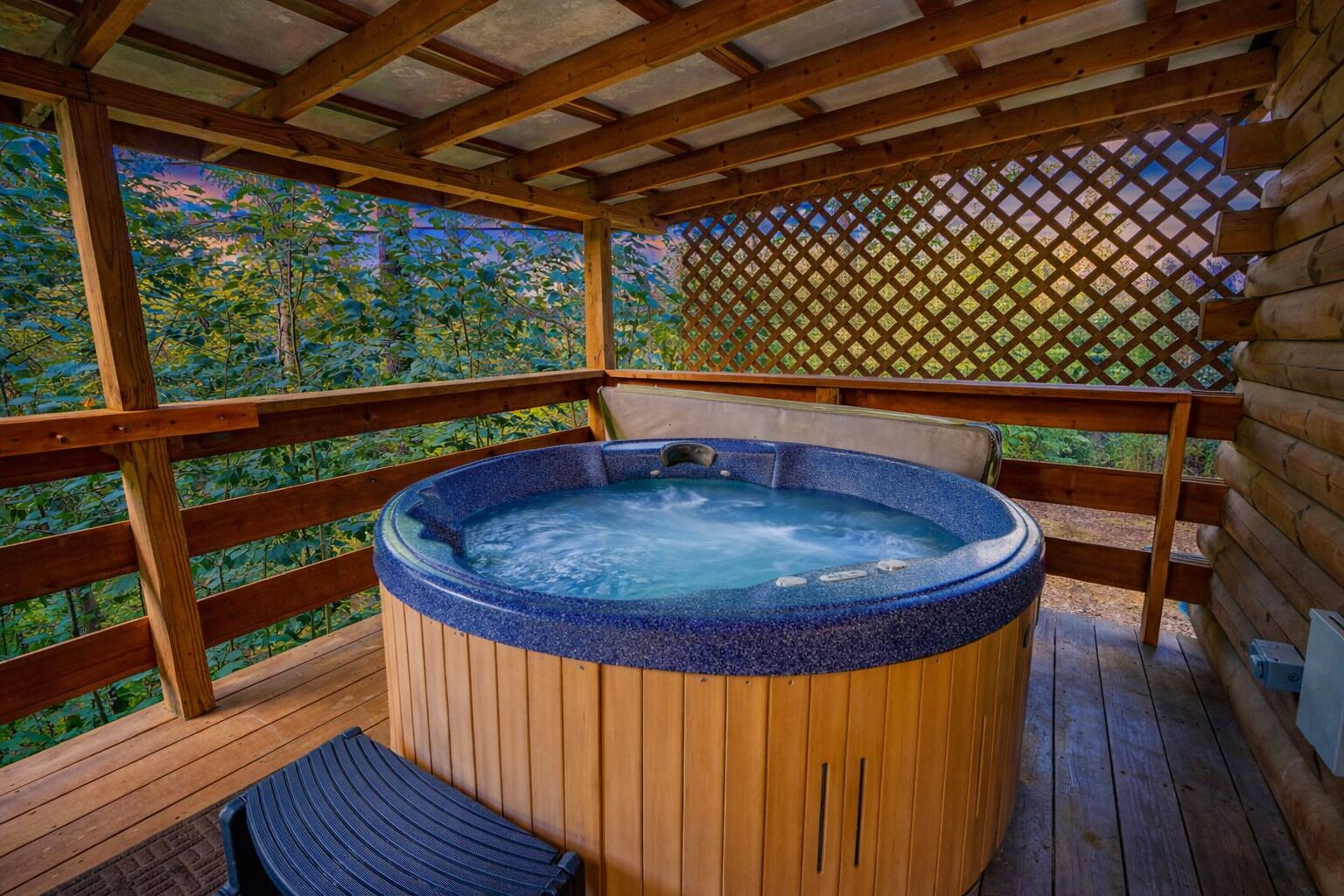 Bain à remous extérieur