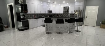 AMPM mini-mansion - near IAH Airport