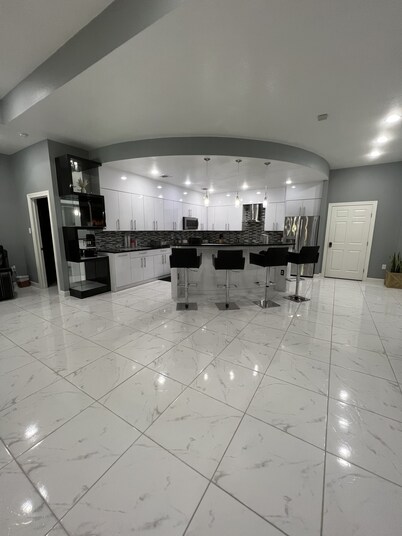 AMPM mini-mansion - near IAH Airport