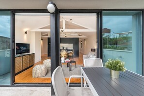 Dining - Modern loft in the heart of Porto (Porto)