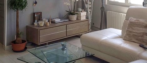TV, stereo