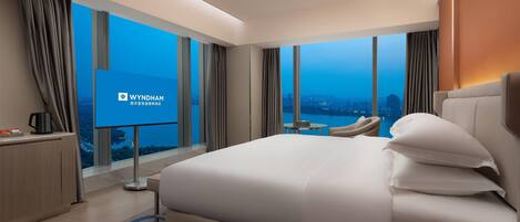 Premium bedding, pillow-top beds, in-room safe, blackout curtains