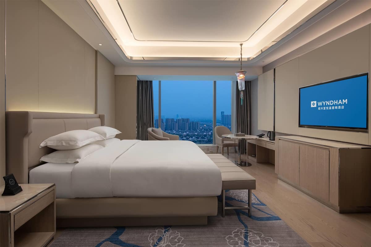 Premium bedding, pillow-top beds, in-room safe, blackout curtains