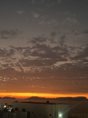 Exterior - Spacious, Comfortable and Beautiful Loft with Ocean View.  (San Miguel)