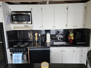 Private kitchen - Lakefront Getaway! (DuBois)