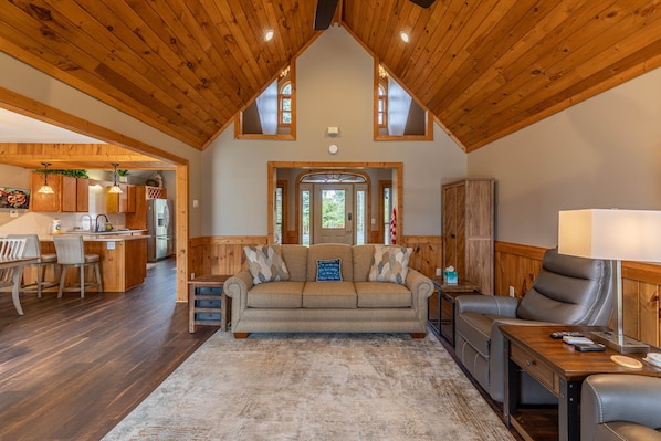 Televisión y chimenea 