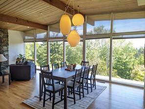 Ferienhaus | Esszimmer
