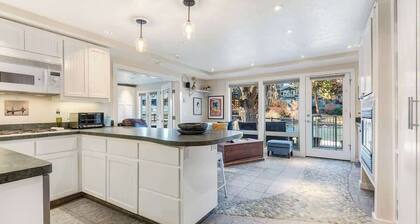 Riverfront Cottage - Steam Room & Pet Friendly!