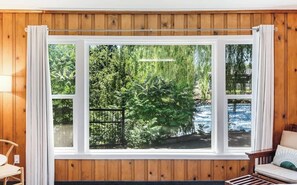 TV - Ground Floor River Front Studio Cottage (Bend)