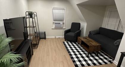 Cozy 2 bedrooms
