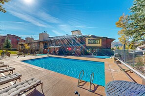 Beheizter Pool