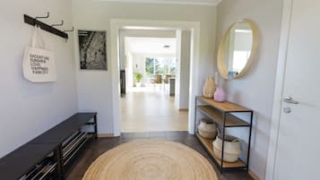 Luxury House | 3 bedrooms, free WiFi