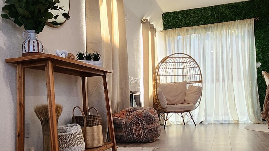 Elsinore Lake Estate