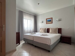 1 室のベッドルーム、アイロン / アイロン台、WiFi、ベッドシーツ