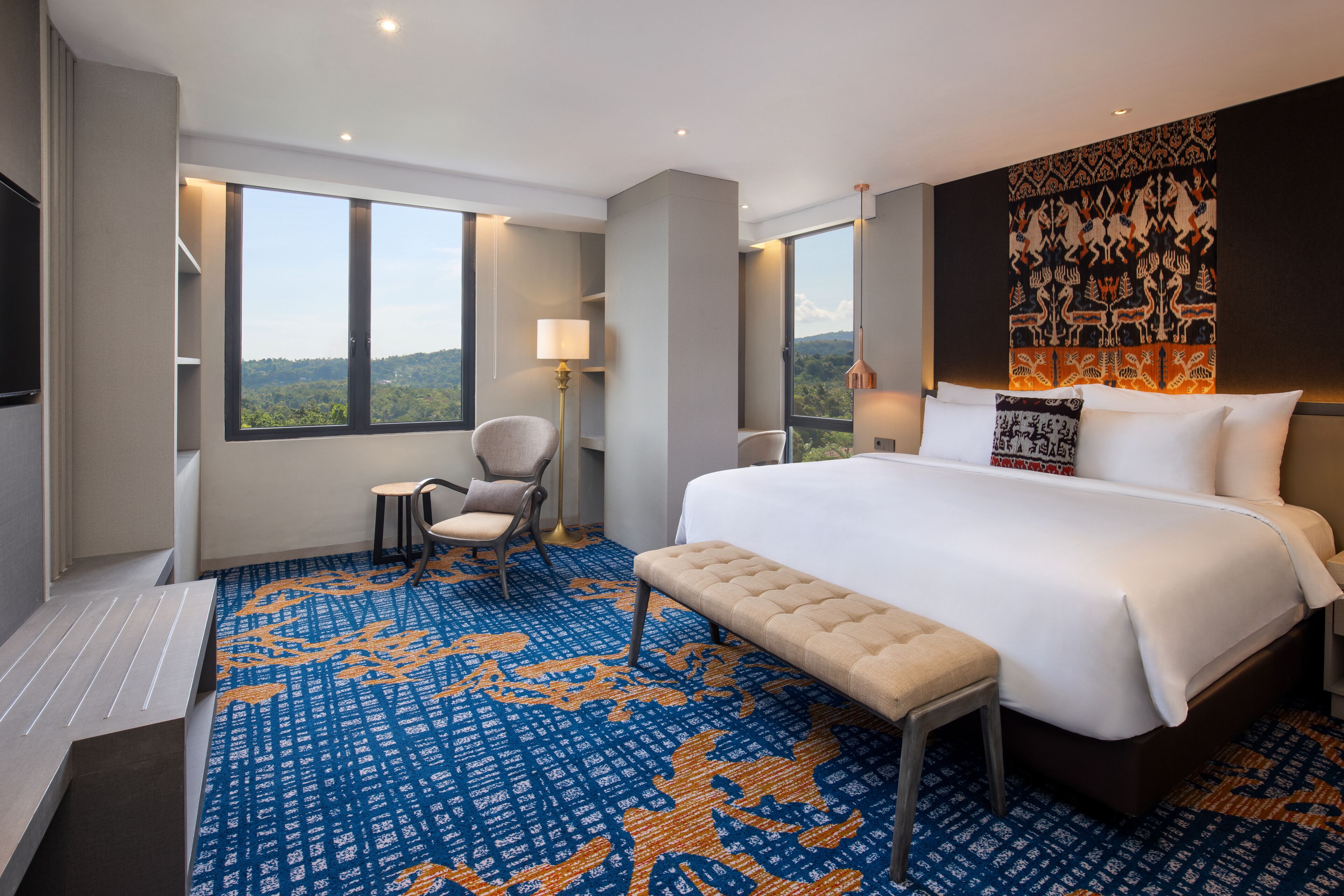 Executive Room | Desk, laptop workspace, free WiFi, bed sheets