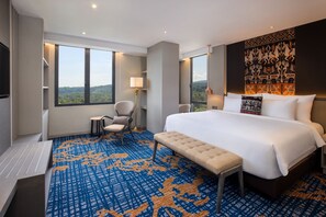 Habitación ejecutiva | Escritorio, espacio para trabajar con laptop y wifi gratis 