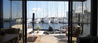 Boat 'Hausboot Mit Motorboot' with Sea View, Terrace & Wi-Fi