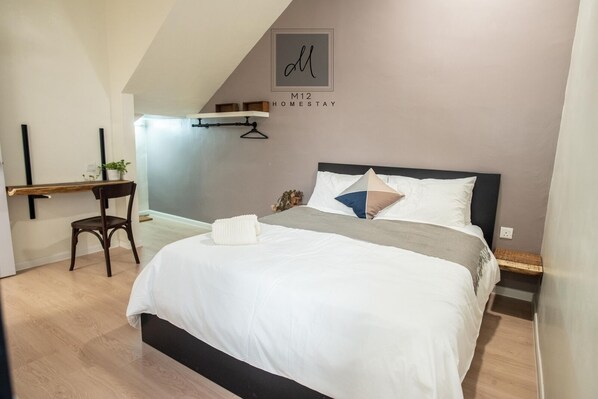 3 bedrooms, WiFi, bed sheets