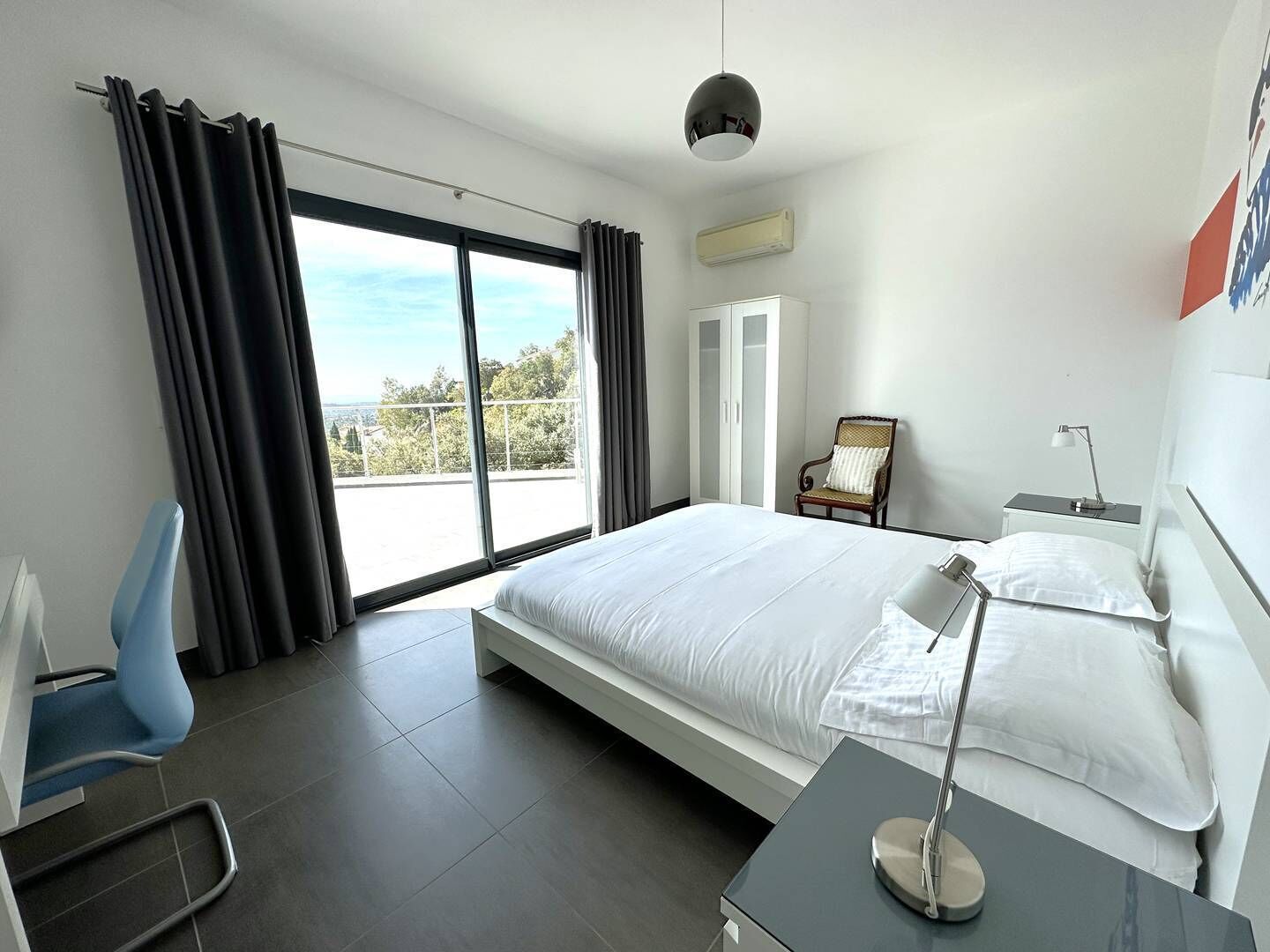 4 chambres, Wi-Fi gratuit, draps fournis