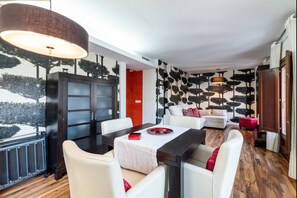 Dining - Beautiful apartment with views of the Alhambra (Granada)