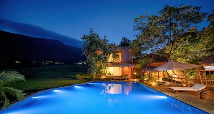 Puluong Luna Resort