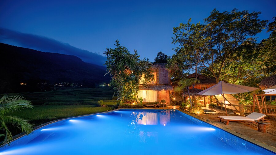 Puluong Luna Resort