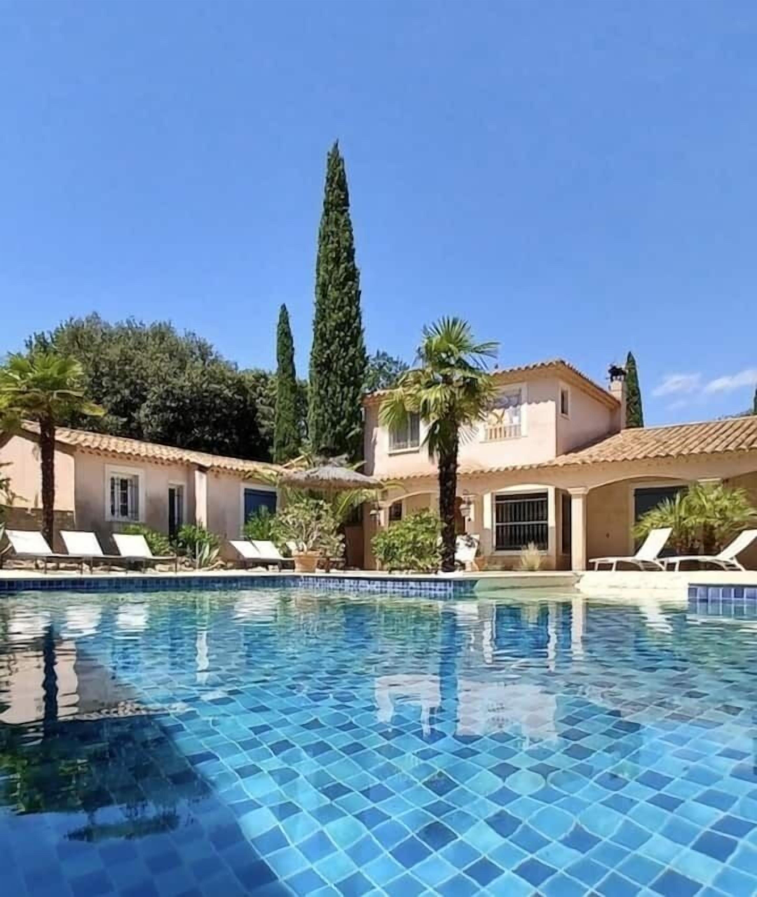 Una piscina climatizada