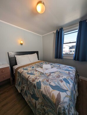 2 bedrooms, WiFi, bed sheets