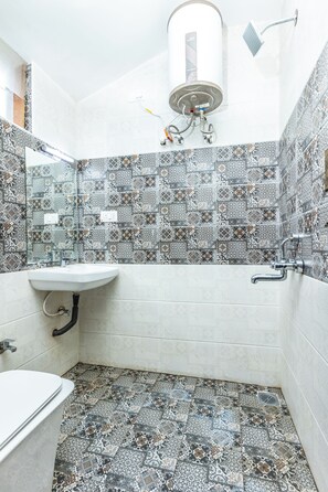 Bathroom - SV Residency (Ootacamund)
