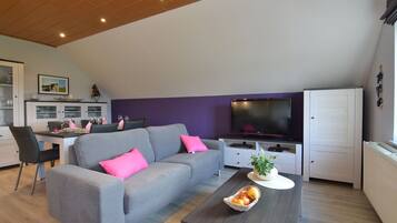 Smart TV, DVD player