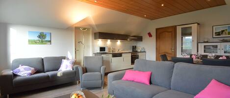 Smart TV, DVD player