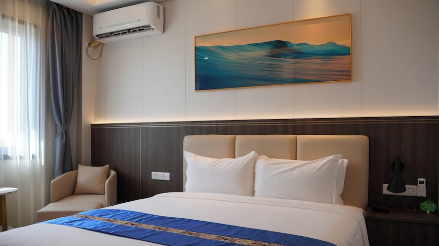 Escale International Hotel