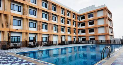 Escale International Hotel