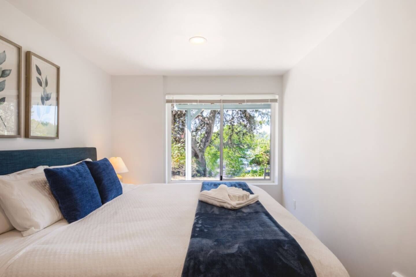 3 soverom, skrivebord, strykejern/-brett og wi-fi