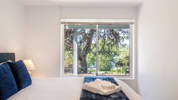 3 chambres, bureau, fer et planche à repasser, Wi-Fi