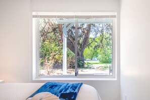 6 chambres, fer et planche à repasser, Wi-Fi, literie fournie