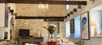 Renovated barn,  great for countryside walks, and bike rides