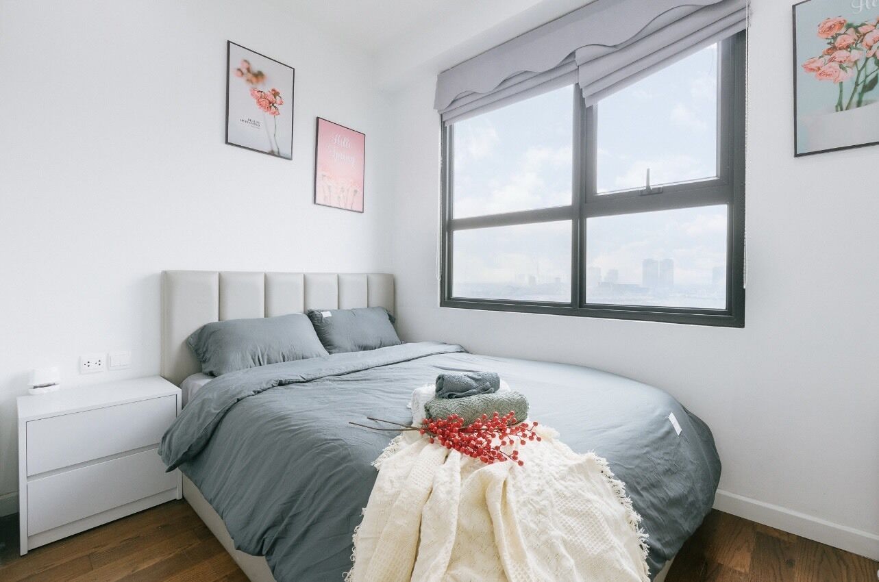 Luxury Apartment, 2 Bedrooms | Desk, laptop workspace, blackout drapes, soundproofing