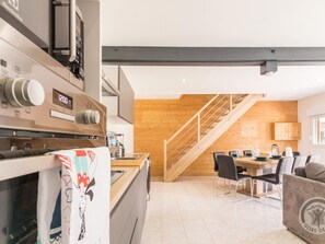 Fridge, microwave, dishwasher