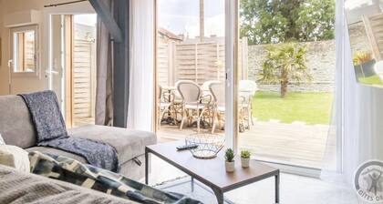 Maison familiale avec piscine, terrasse, jardin et équipements complets à Pontorson
