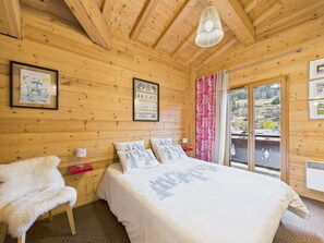 2 bedrooms, free WiFi