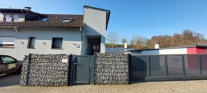 Exterior - 8 person holiday home with a view of the countryside (Mörlenbach)