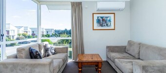 Sunny Apartment | No Guest Fees