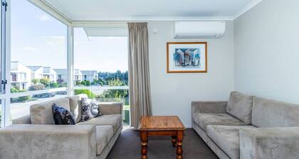 Sunny Apartment | No Guest Fees