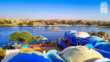 Deluxe Triple Room | Terrace/patio